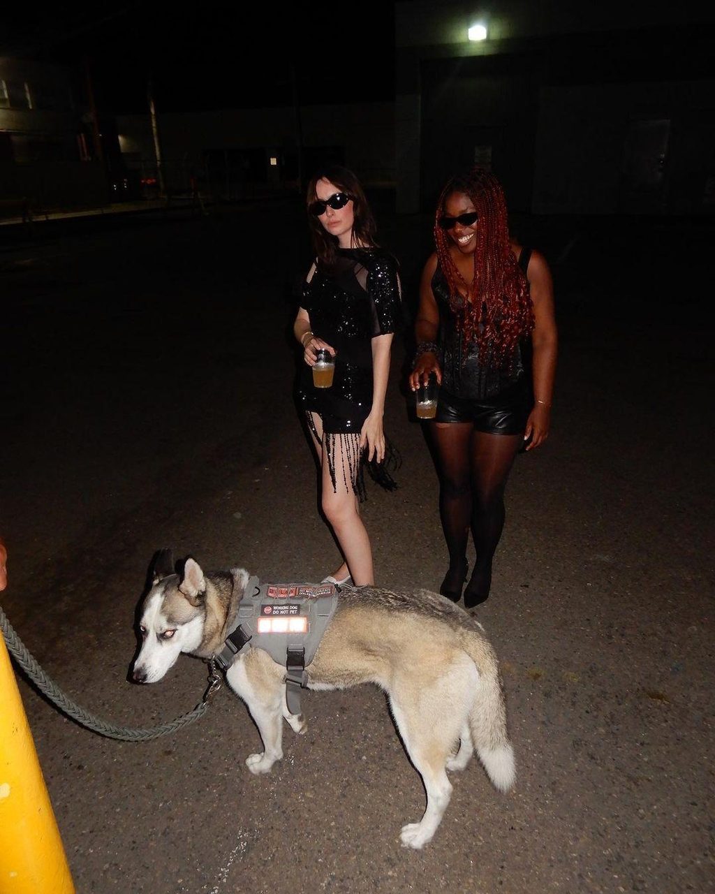 Coco & Clair Clair want to wear flip flops, party in Atlanta, & send their fans $1,000