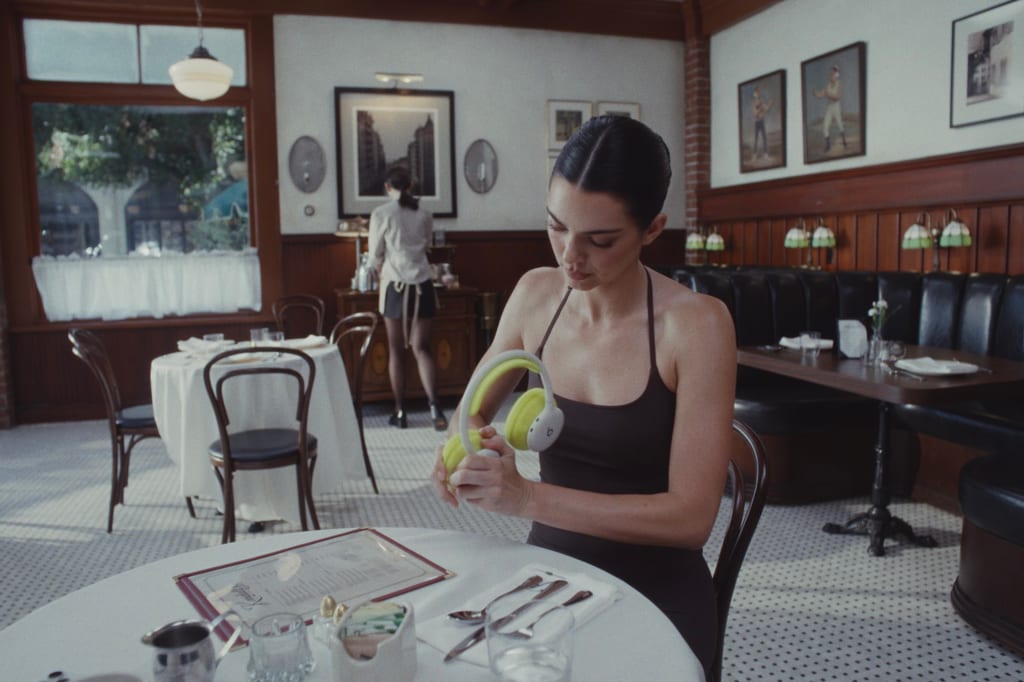 Kendall-Jenner-is-the-faces-of-Beats-360-campaign-4