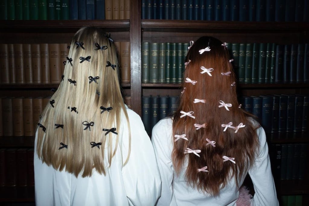 Are bows the new millennial moustache?