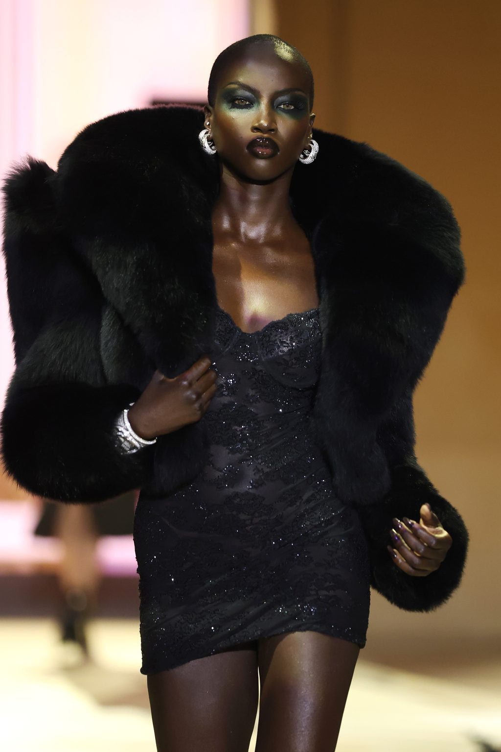 at-gucci-ss27-demna-finally-realised-his-vision-5