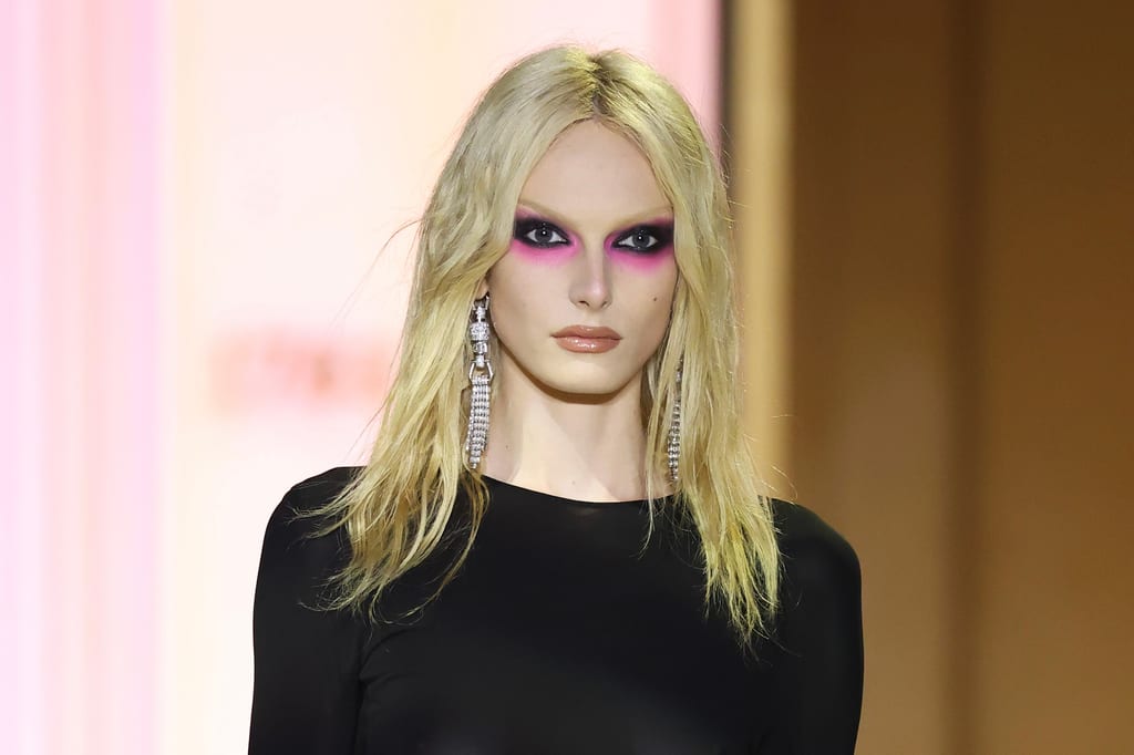 beauty-moments-at-ss27-fashion-month-that-we-cant-get-over-1