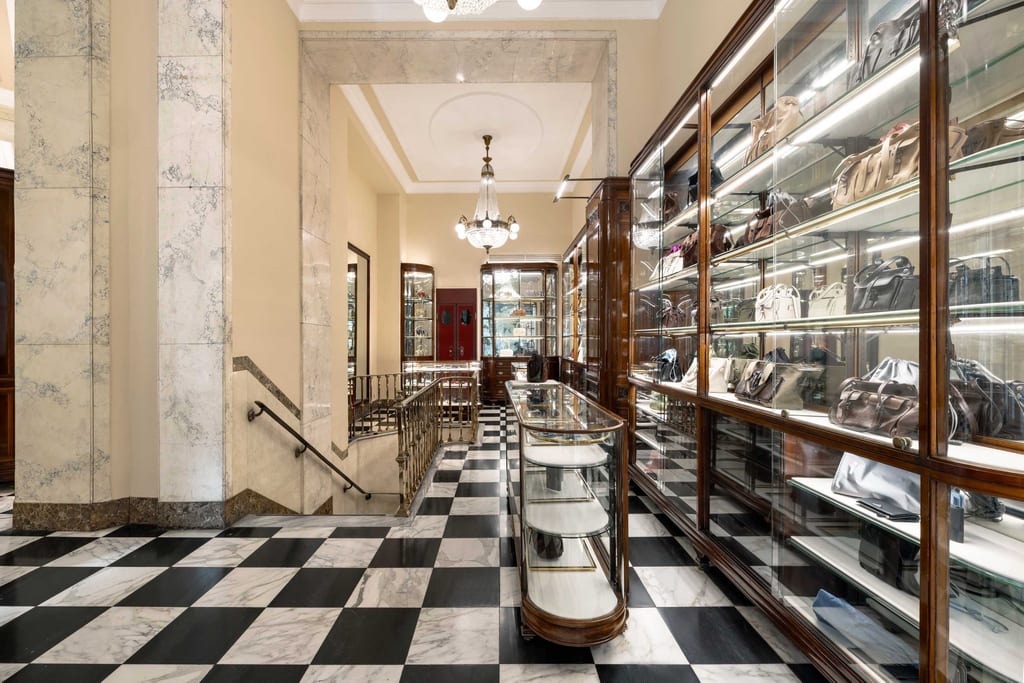 prada-is-taking-over-milan-with-prada-galleria-3