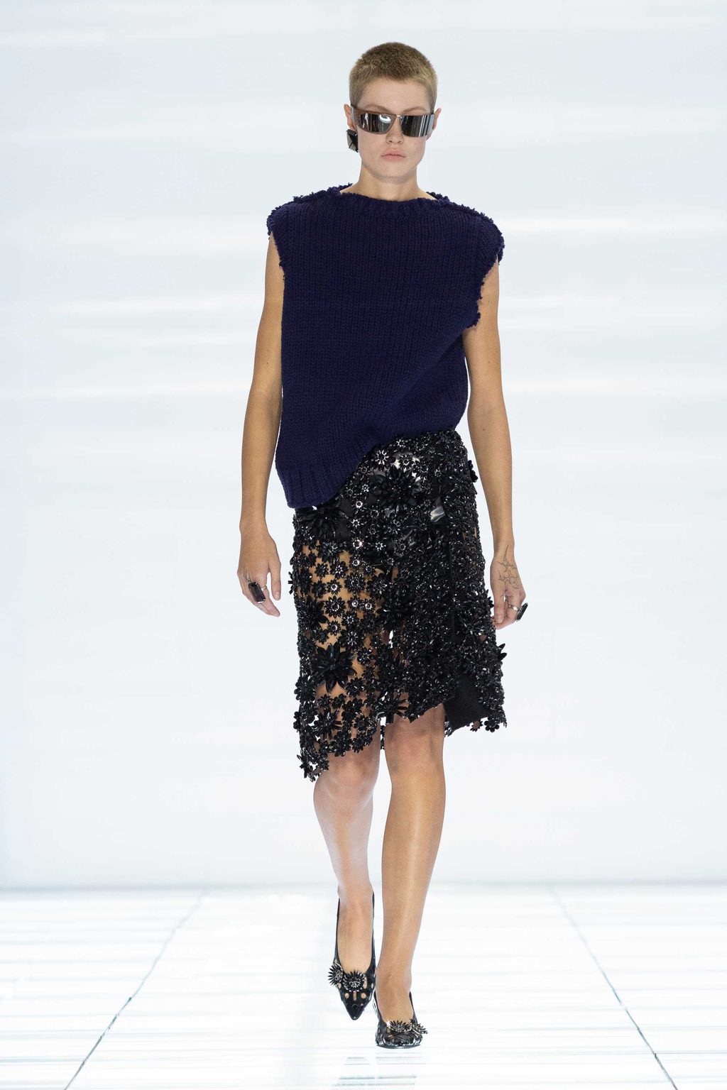 the-midi-skirt-is-the-new-t-shirt-at-prada-ss27-4